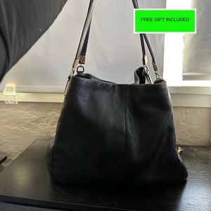 Coach Shoulder Bag Black Leather